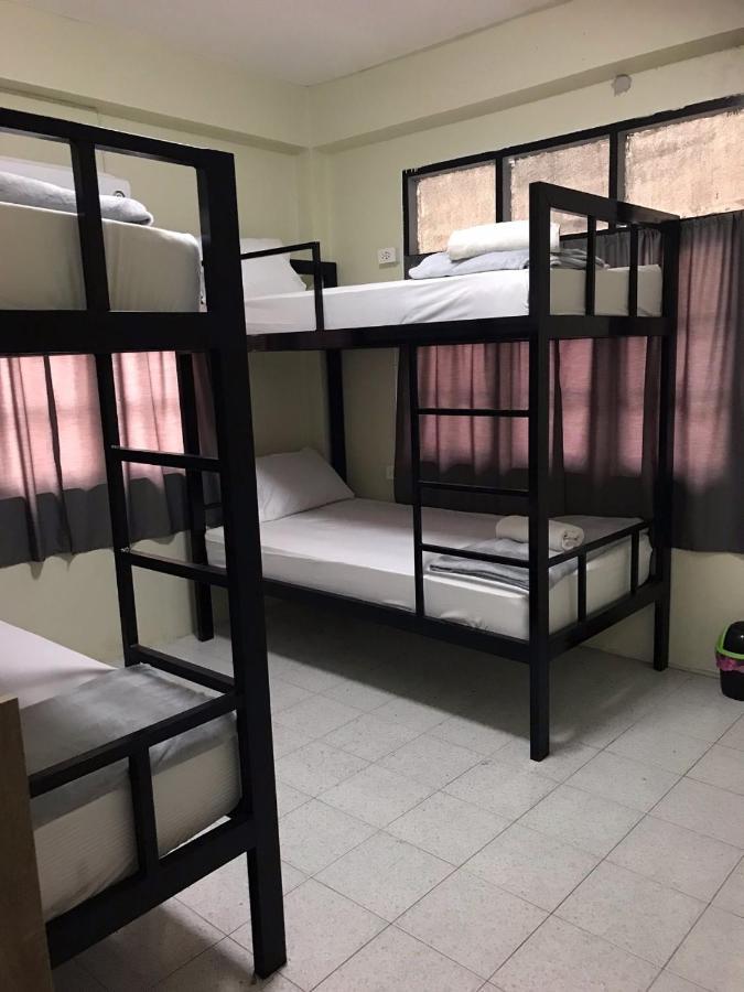 Holiday Phangan - Hostel & Bar Thongsala Εξωτερικό φωτογραφία