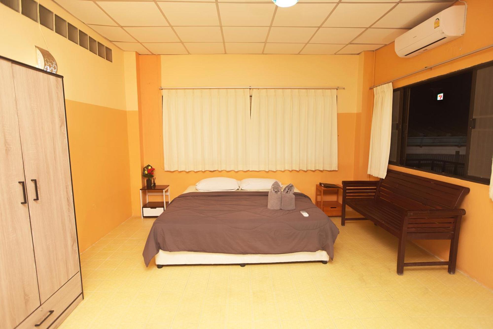 Holiday Phangan - Hostel & Bar Thongsala Εξωτερικό φωτογραφία